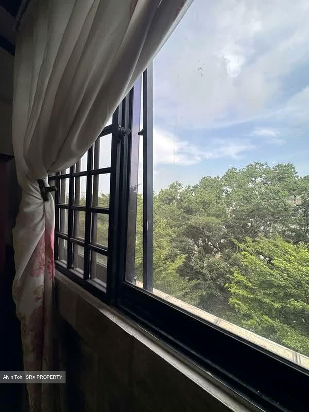 Blk 559 Jurong West Street 42 (Jurong West), HDB Executive #536191621
